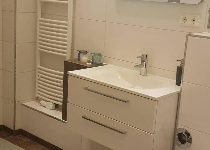 Moderne In Zentrumsnaehe Mit Balkon Апартаменты